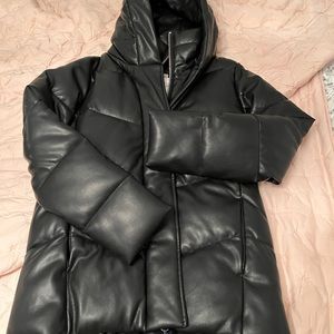 Abercrombie black faux leather puffer jacket sz medium new with tags.